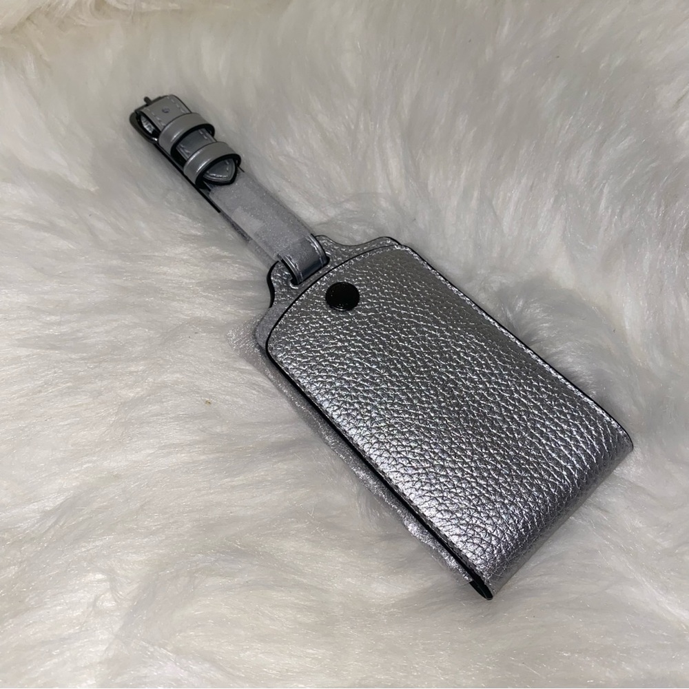 Coach leather Luggage Tag New - Picture 2 of 7